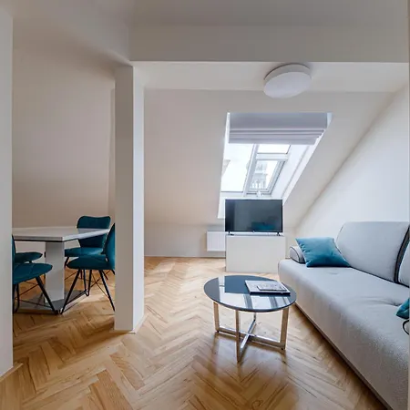 Apartment Gold Art Prag