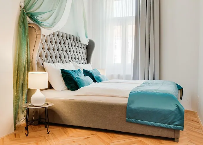 Apartment Gold Art Prag