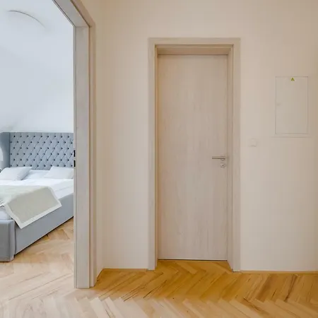 Gold Art Apartmán