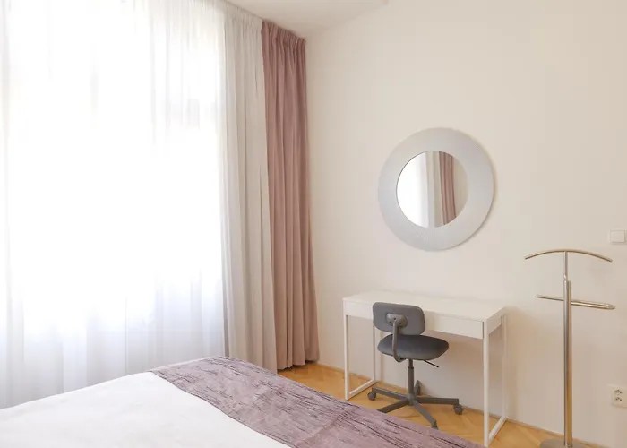 Apartament Gold Art