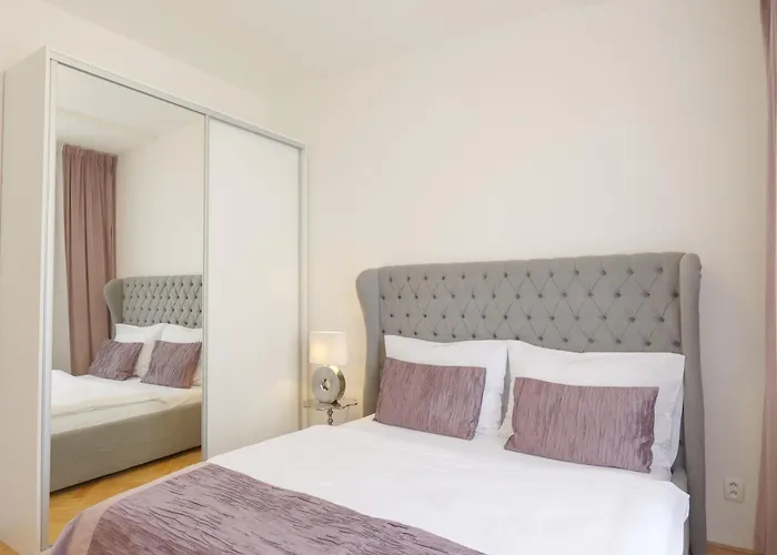 Apartament Gold Art