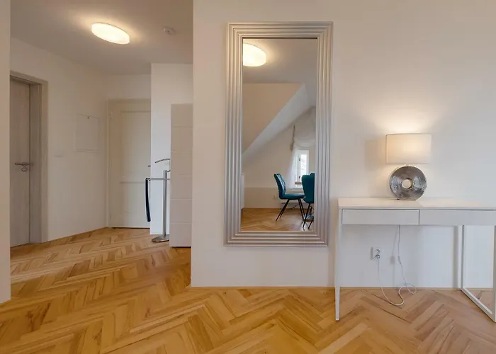 Apartament Gold Art *